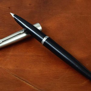 vintage-Parker-45-fountain-pen-black-barrel-steel-nib
