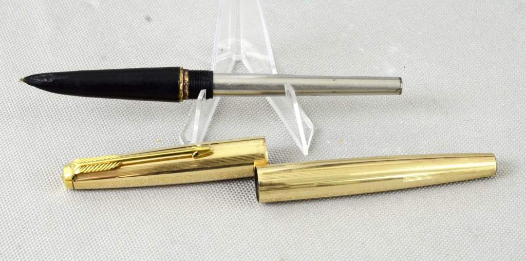 Buy parker 61 gold filled barrel fountain pen aero filler 14CT gold nib ...