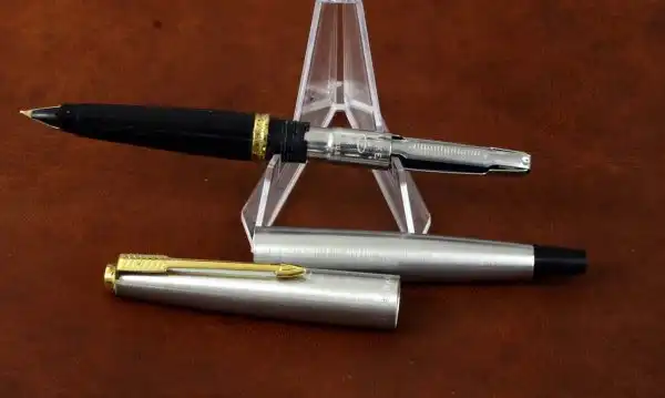 Vintage  parker 45 flighter fountain pen 14Karat solid gold F nib -USA made - Image 4