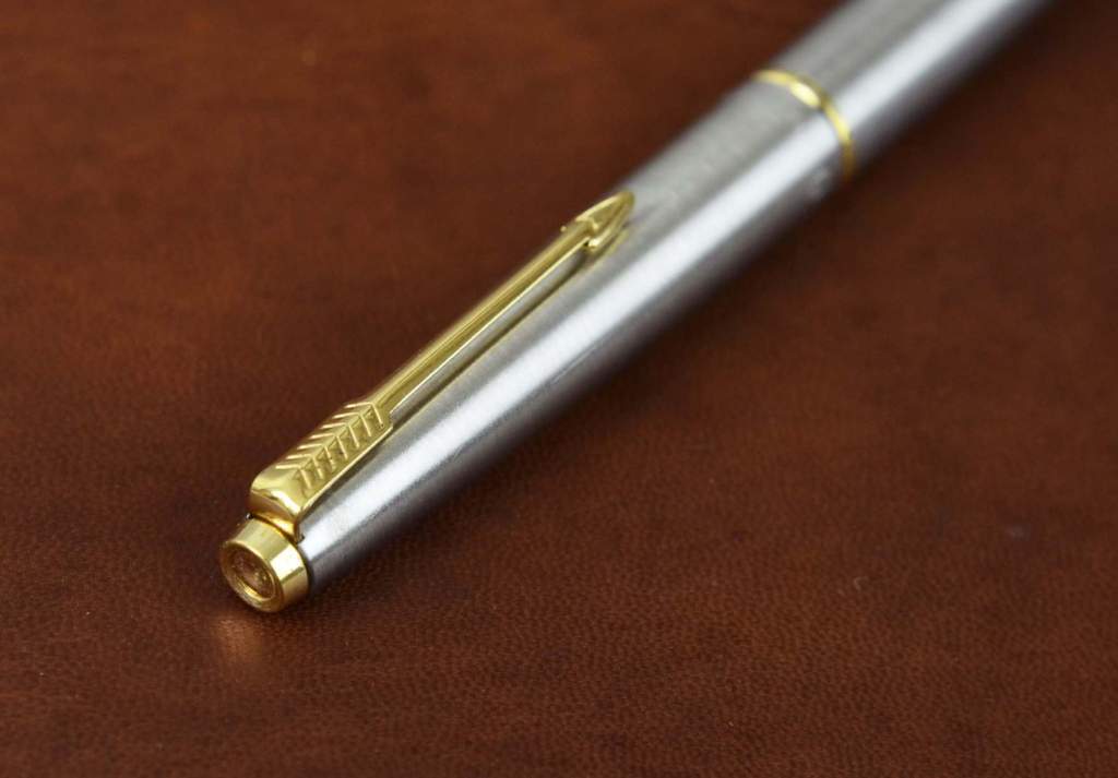 Parker 45 flighter grey section fountain pen metal body with 14K gold nib