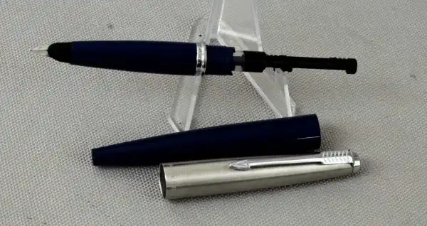 Fountain pen parker 45 vintage fountain pen M nib  - Blue barrel - Image 2