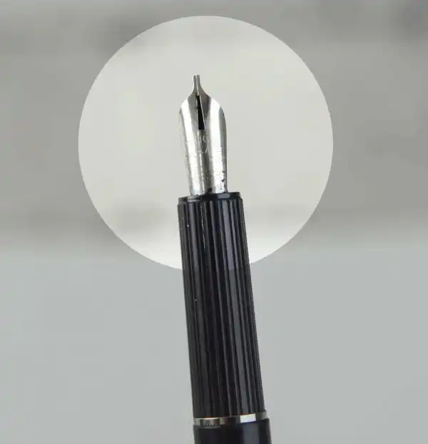 vintage platignum  calligraphy  fountain pen with italic M  Nib - Image 5