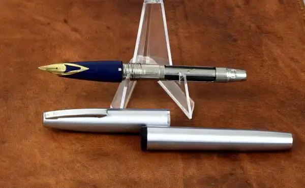 Sheaffer Vintage imperial 444 full steel fountain pen 14K solid gold nib - Image 4