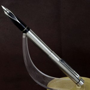 vintage-sheaffer-targa-1001-steel-barrel-fountain-pen-inlaid-steel-Medium-nib