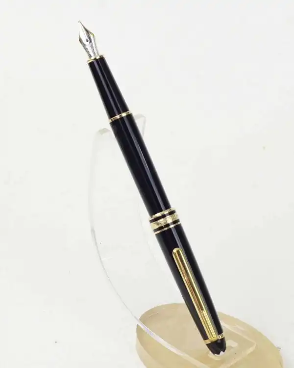 Montblanc Meisterstück 144 Piston converter fountain pen 14K gold dualtone M nib - Unused New - Image 3