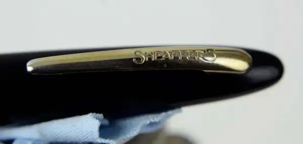 Vintage Sheaffer  snorkel  fountain pen  with 14K solid gold M nib - Image 7