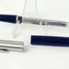 Vintage parker 21 fountain pen Blue barrel with steel Broad nib - Image 3