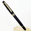 Montblanc Meisterstück Classique Gold trim rollerball pen - Image 2