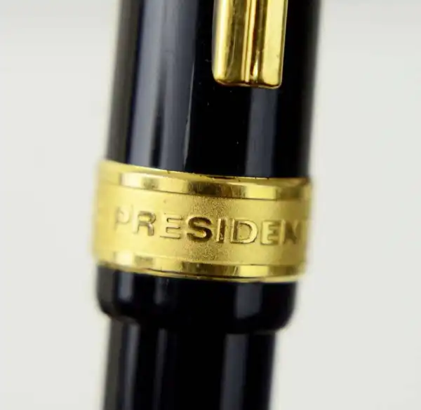 Senator President piston filler  fountain pen iridium dualtone M nib - Image 9