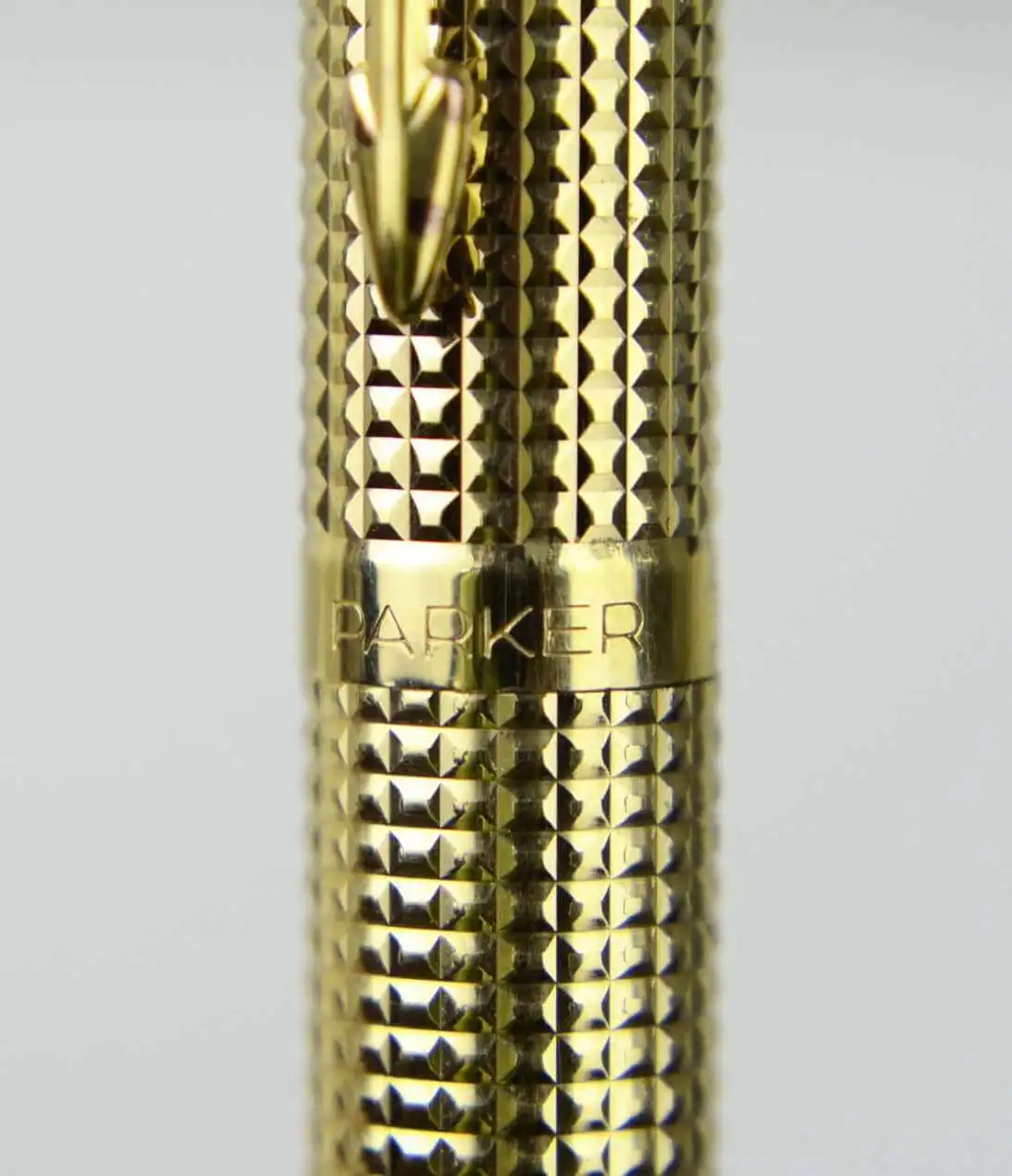 Vintage parker 75 Diamante 18K gold filled fountain pen  with 18K F nib - NOS unused - Image 9
