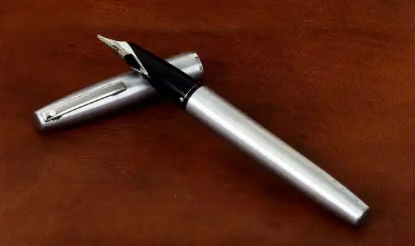 Vintage Sheaffer Imperial 444  fountain pen with Steel Inlaid B nib - Image 6