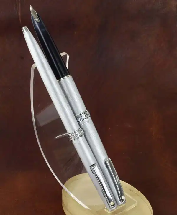 Lady sheaffer 620  fountain pen and ballpoint set  hooded F steel nib - Image 2