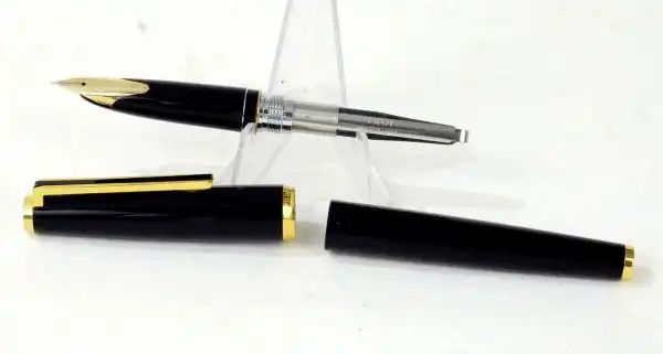Vintage Pilot Custom 500 RS  fountain pen -  14K 585 solid gold F nib - Image 4
