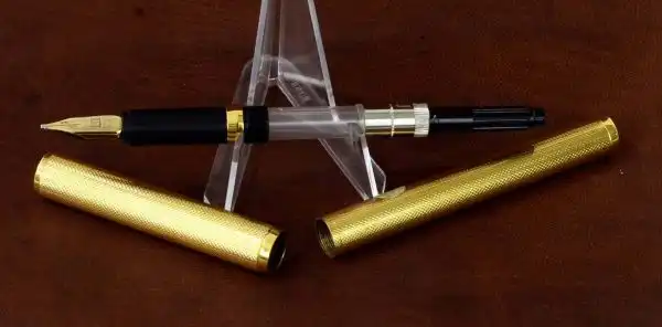 Dunhill gemline 14K gold filled fountain pen 14K 585 gold B nib - 1970 NOS - Image 4