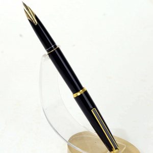 vintage-pilot-custom-K500-RS-Black-barrel-gold-trim-14K-Solid-gold-Fine-nib