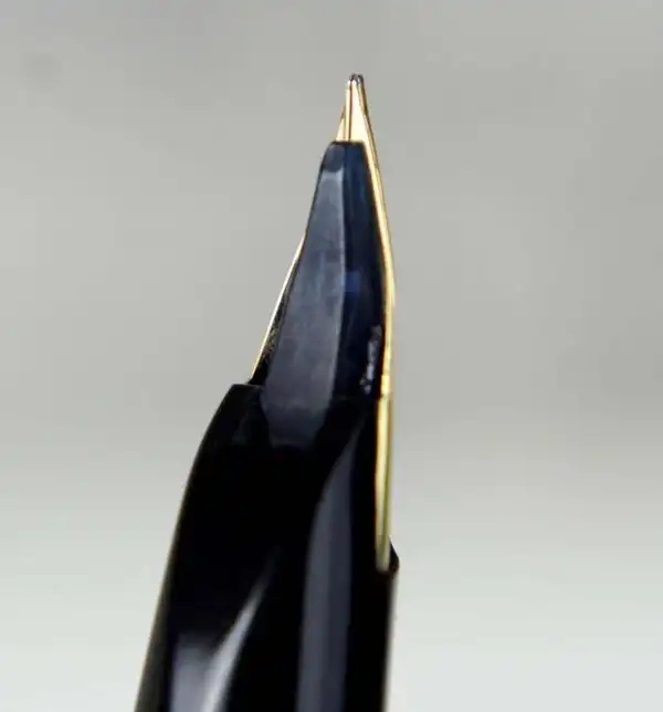 Vintage pilot Elite 95s  pocket fountain pen with 14K solid gold F nib - Image 8