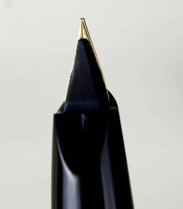 pilot pocket JF  fountain pen with  gold filled F nib  - Clean Used - Image 8