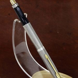 vintage-parker-75-aero-filler-fountain-pen-14K-solid-gold-F-nib