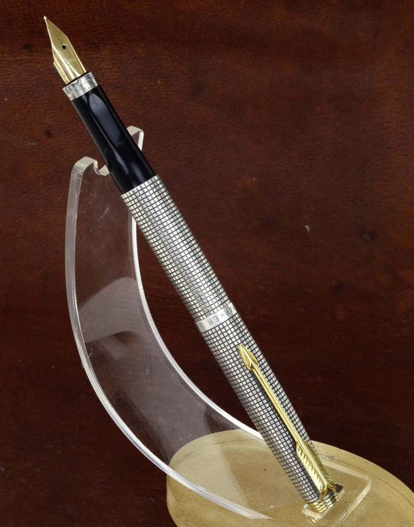 Vintage parker 75 sterling silver fountain pen with 14K gold Fine nib