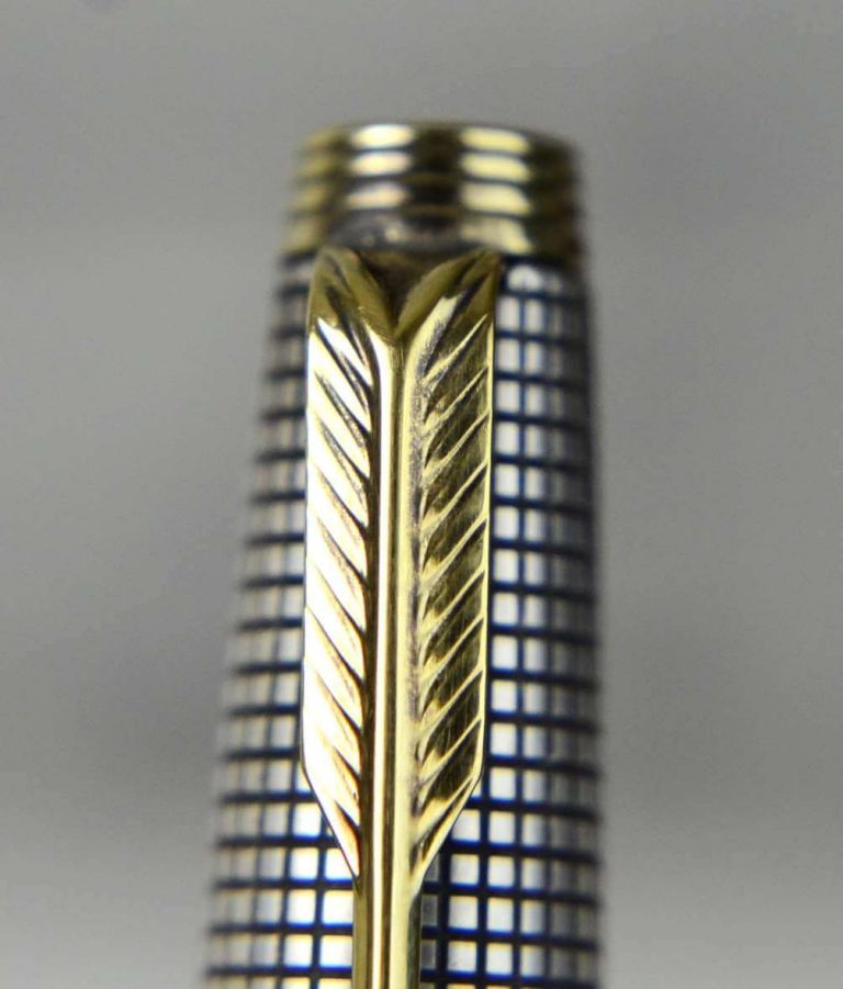 Vintage parker 75 sterling silver fountain pen with 14K gold Fine nib