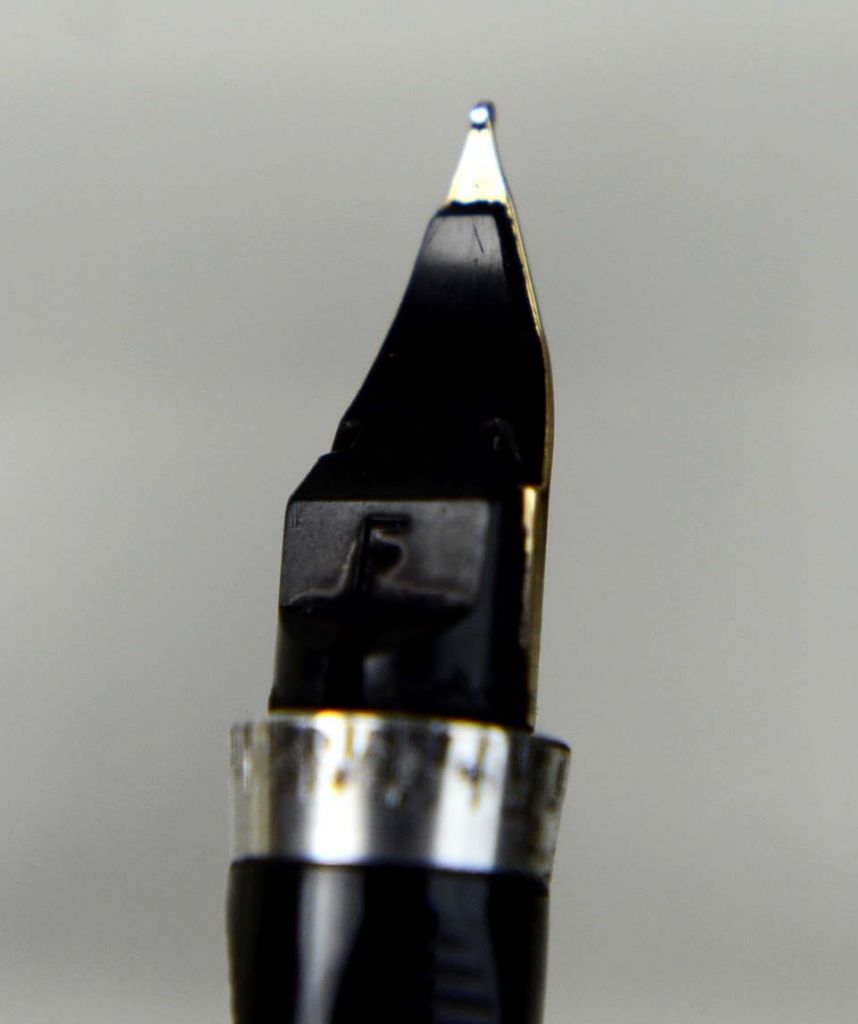 Vintage parker 75 sterling silver fountain pen with 14K gold Fine nib