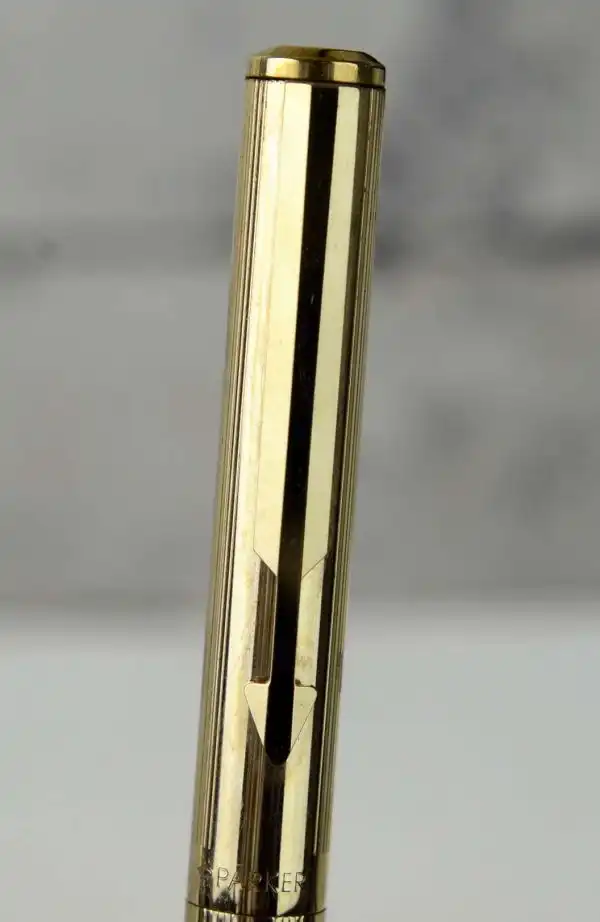 parker 95 flighter 12K gold filled  fountain pen  with 23K gold plated M nib - Image 10