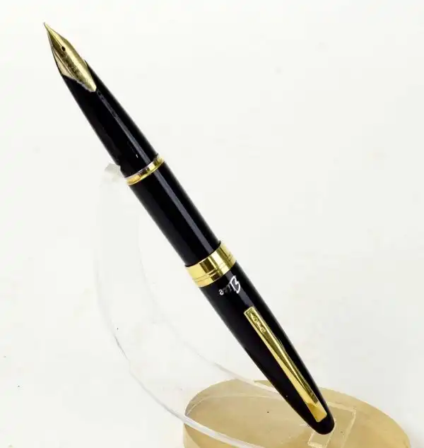 Vintage Pilot Elite Custom  fountain pen -  18K 750 solid gold M nib - Image 2