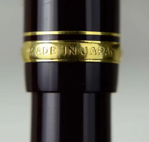 Vintage Pilot Custom 74 burgundy  fountain pen -  14K 585 solid gold M nib - Image 6