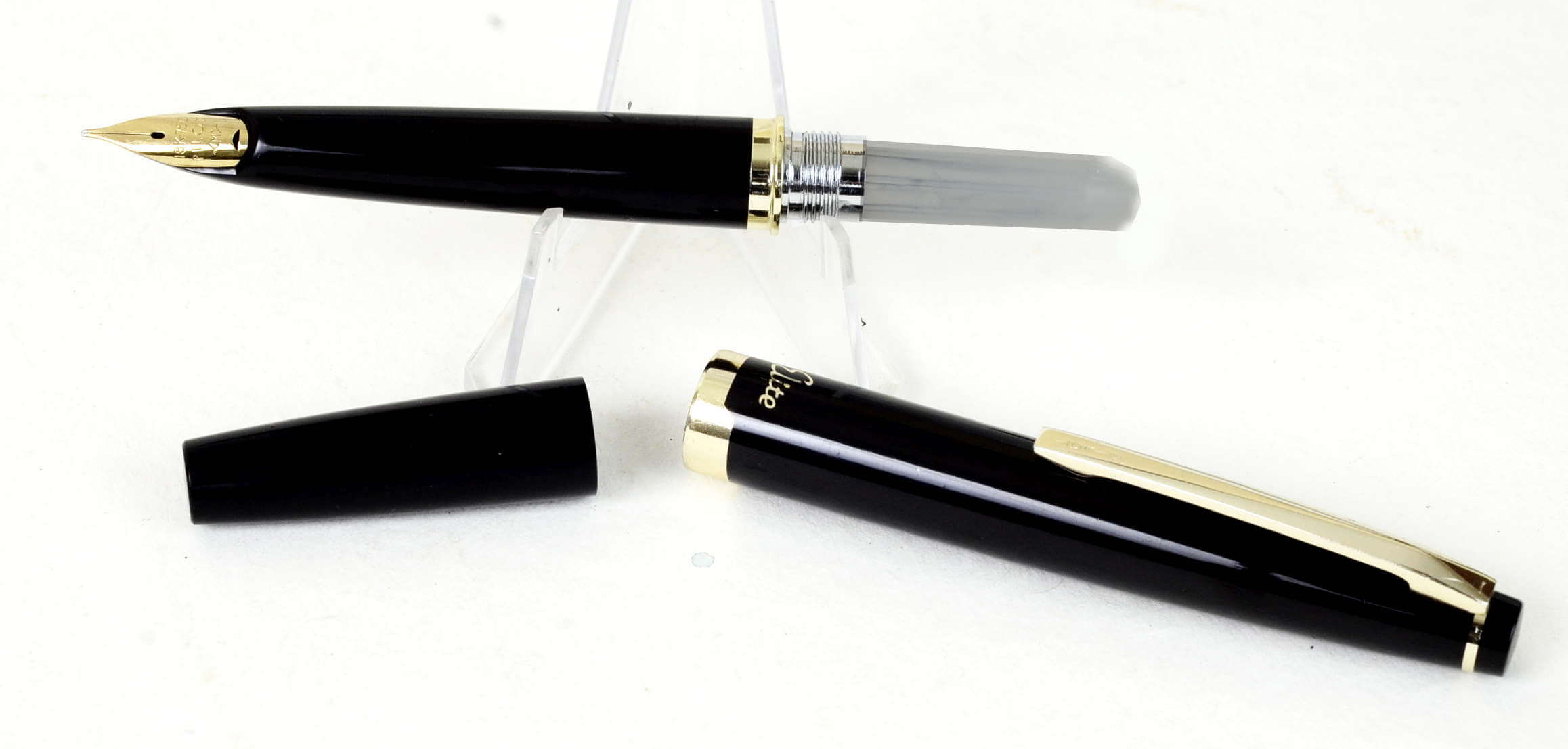 Pilot Elite 95S - Penna Stilografica Compatta - Pennino in Oro 14 kt -  Black - goldpen.it