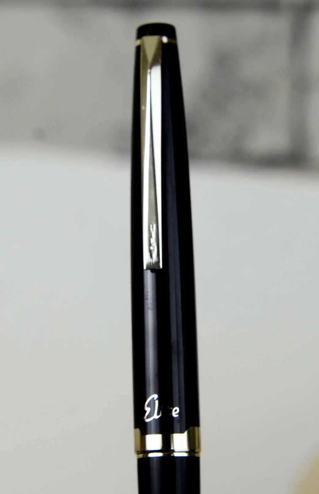 Vintage pilot Elite 95s  posted fountain pen with 18K solid gold M nib - Image 10