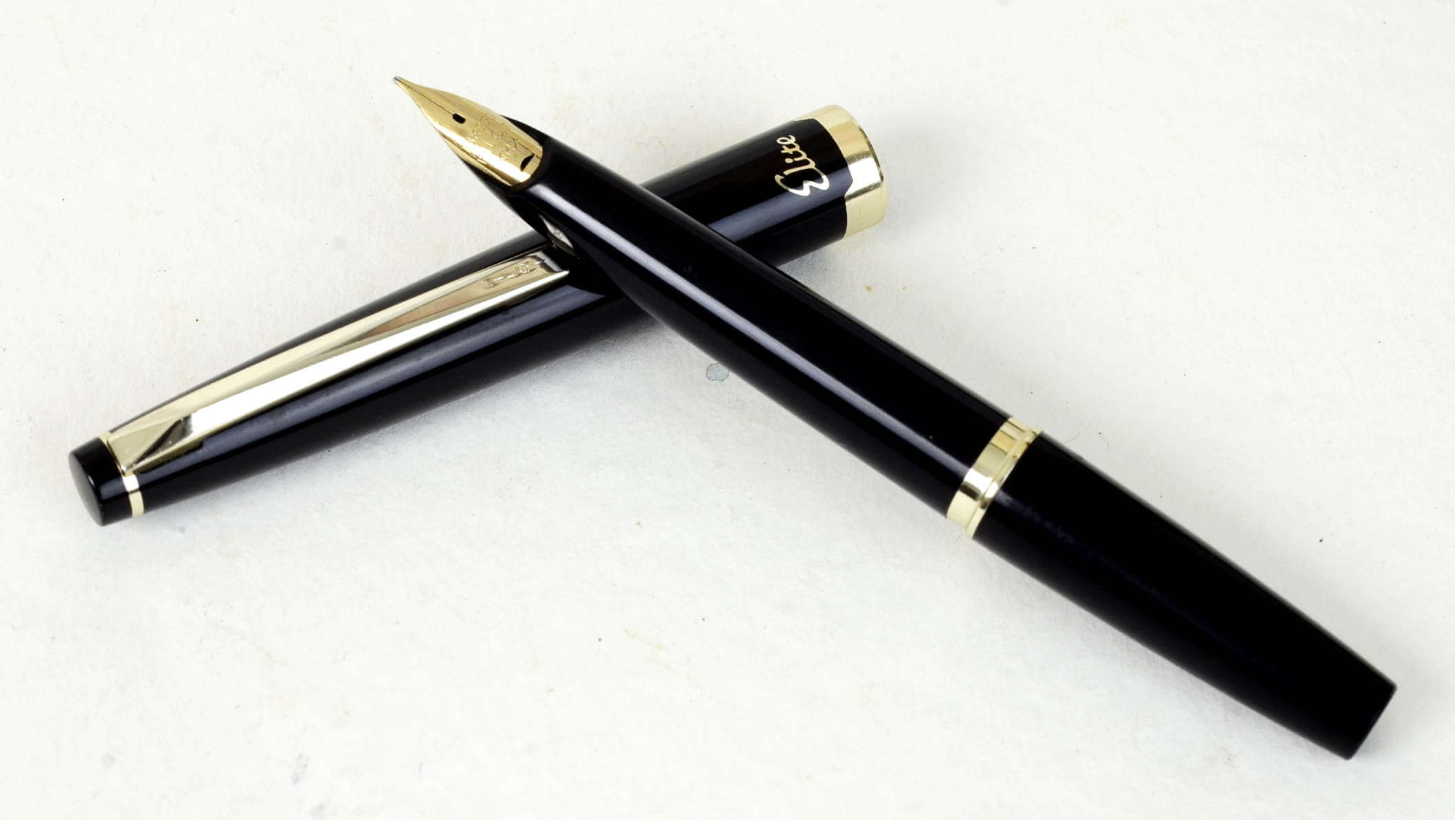 Buy Pilot Elite Posted 95s fountain pen with 18K solid gold M nib online