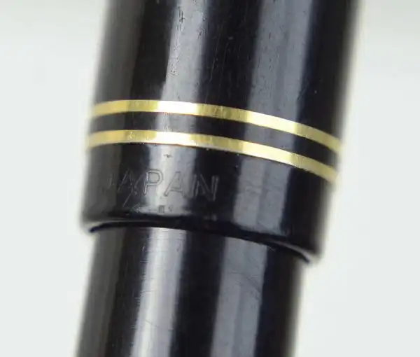 Vintage Pilot Namiki Custom 67 black barrel fountain pen -  14K 585 solid gold M nib - Image 8