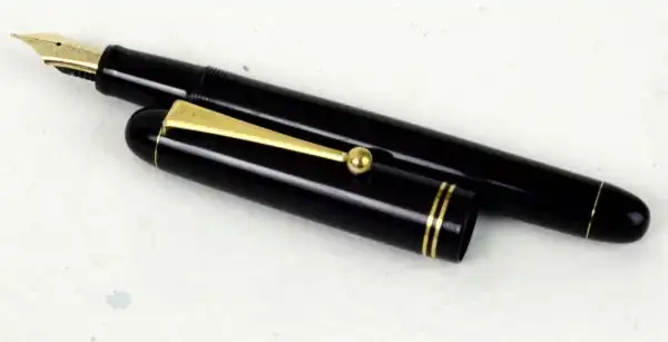 Vintage Pilot Namiki Custom 67 black barrel fountain pen -  14K 585 solid gold M nib - Image 10