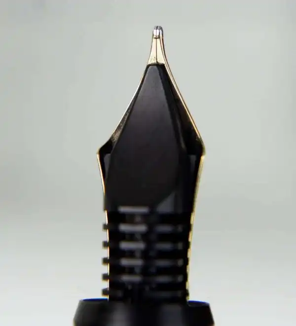 Vintage Pilot Namiki Custom 67 black barrel fountain pen -  14K 585 solid gold M nib - Image 11