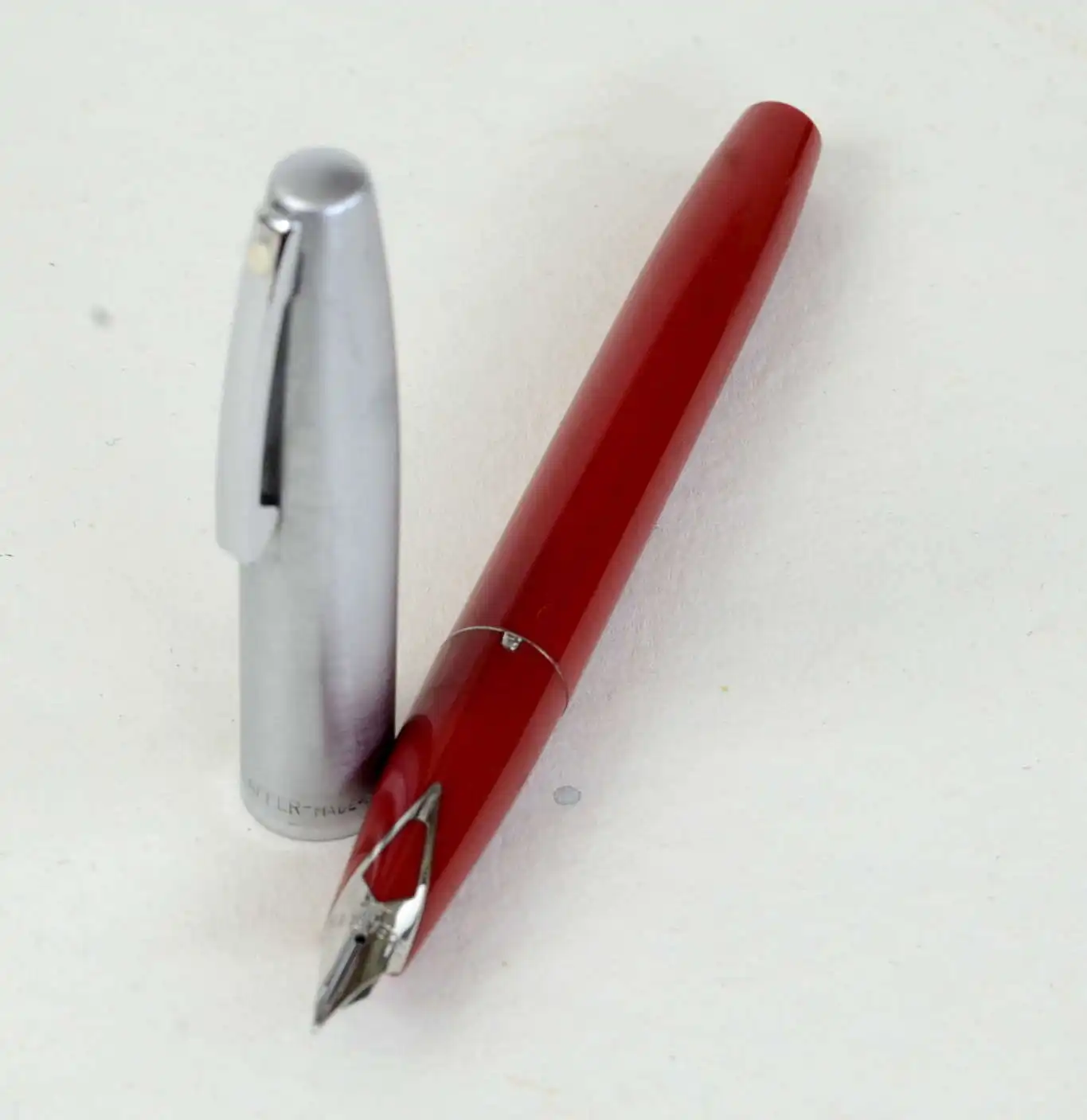 Vintage Sheaffer imperial 440 red barrel fountain pen - inlaid F nib - Image 11