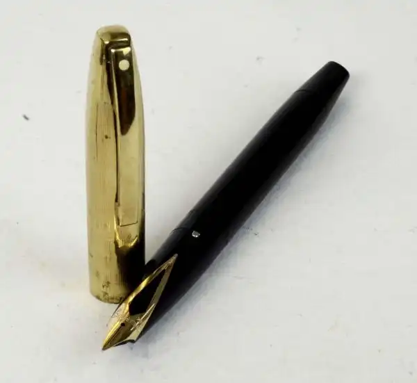 Vintage Sheaffer Imperial touchdown VIII fountain pen 14K gold M nib - Image 4