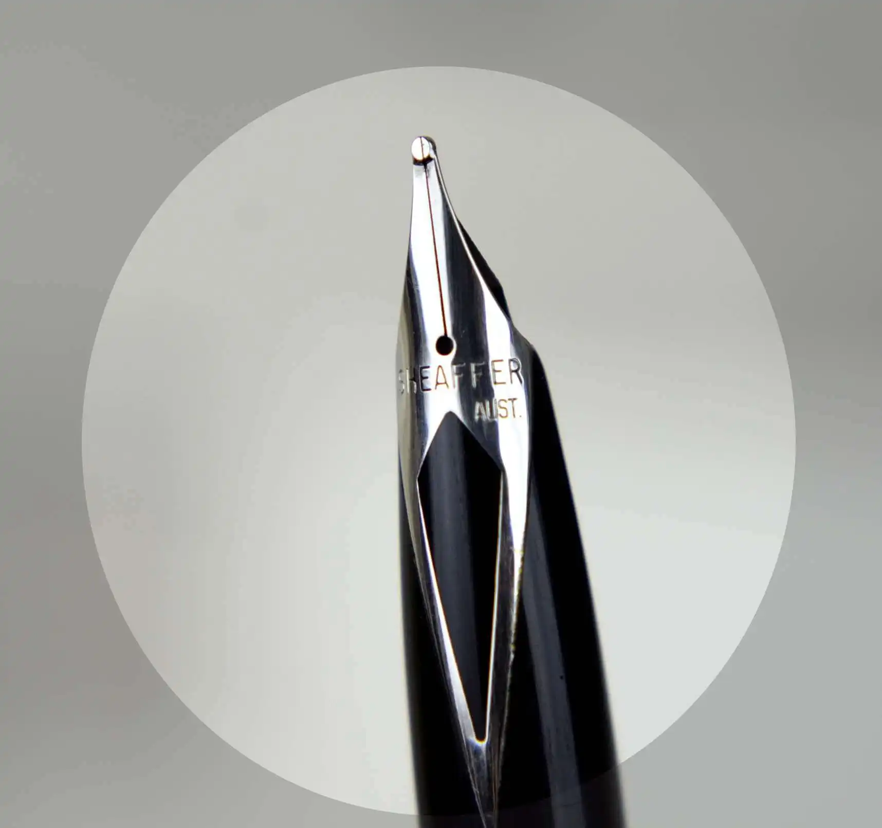 Vintage sheaffer targa fountain pen 1002 black lacquer barrel B Nib - Image 5