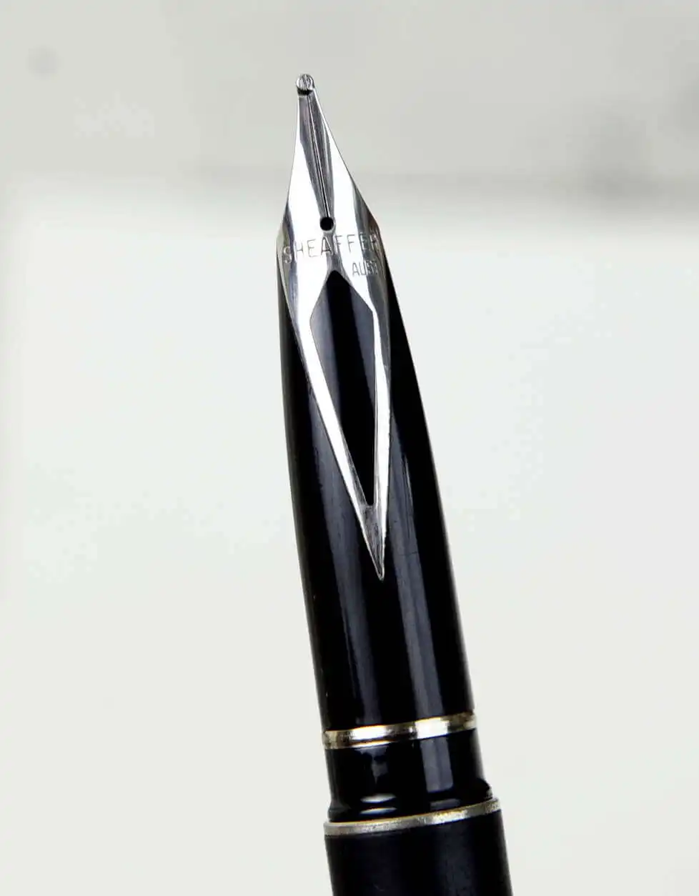 Vintage sheaffer targa fountain pen 1002 black lacquer barrel B Nib - Image 8