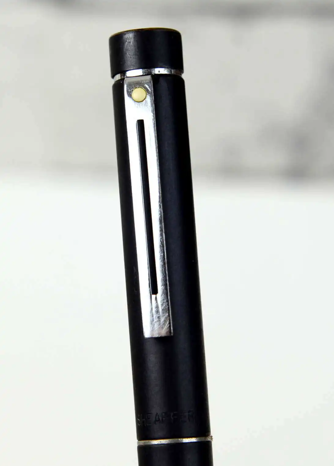 Vintage sheaffer targa fountain pen 1002 black lacquer barrel B Nib - Image 7