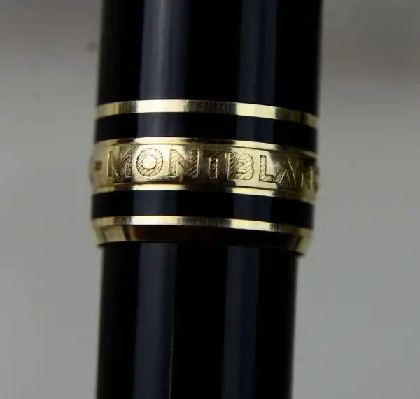 Montblanc Meisterstück 144  fountain pen 14K gold dualtone M nib - Mint - Image 5