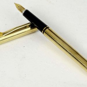 vintage-cross-century-classic-fountain-pen-14Karat-solid-gold-Fine-nib