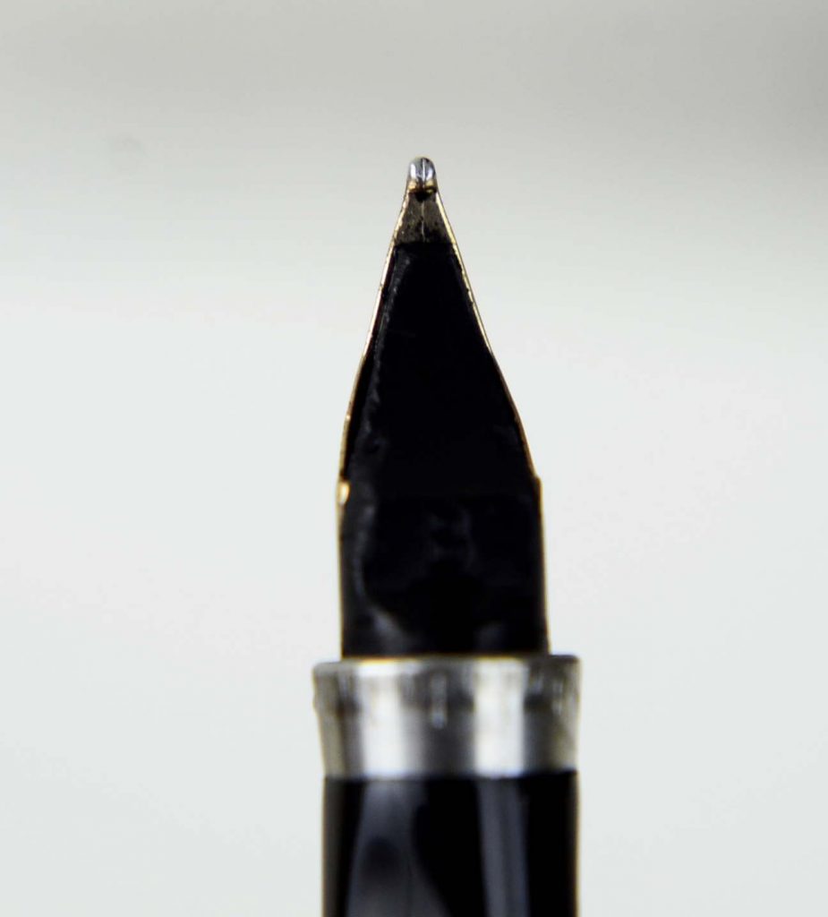 Vintage parker 75 sterling silver fountain pen with 14K gold broad nib