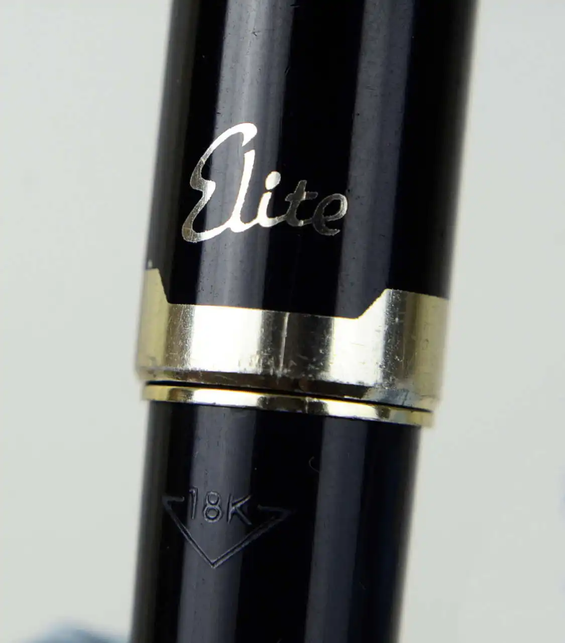pilot Elite 18K pocket fountain pen with 18K solid gold F nib - Image 6