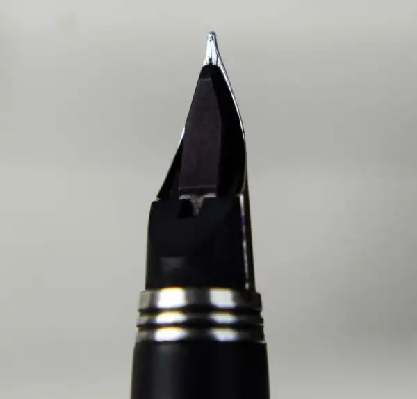 Vintage rare pilot Namiki MYU black fountain pen with Fine nib and original converter - Image 5