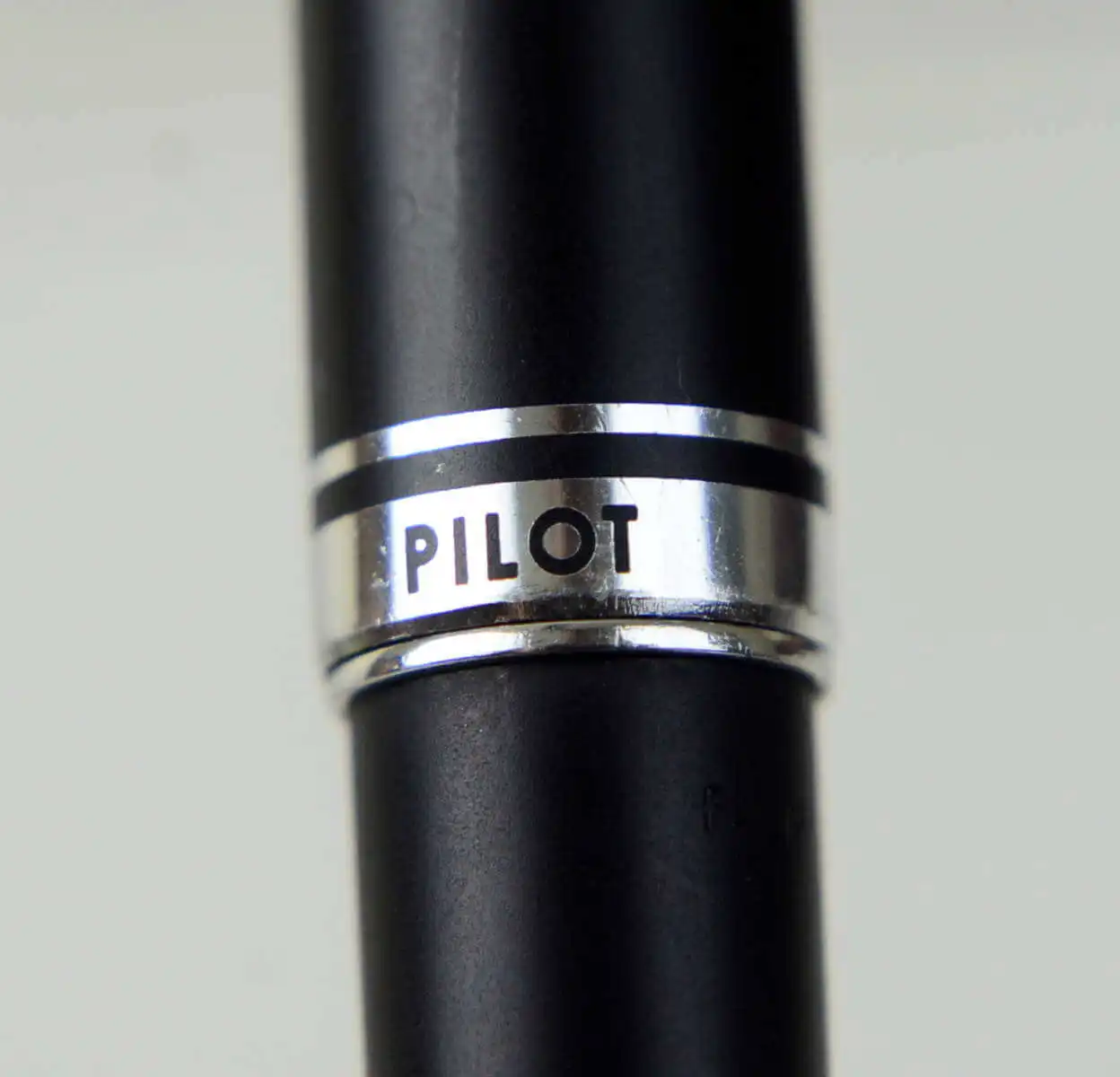 Vintage rare pilot Namiki MYU black fountain pen with Fine nib and original converter - Image 7
