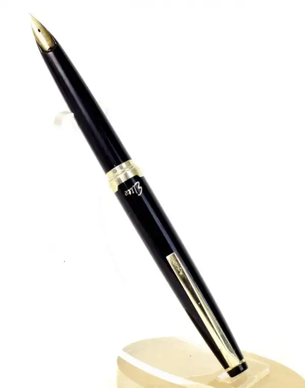 Vintage pilot Elite 18K 95s pocket fountain pen with 18K solid gold EF script nib - Image 2