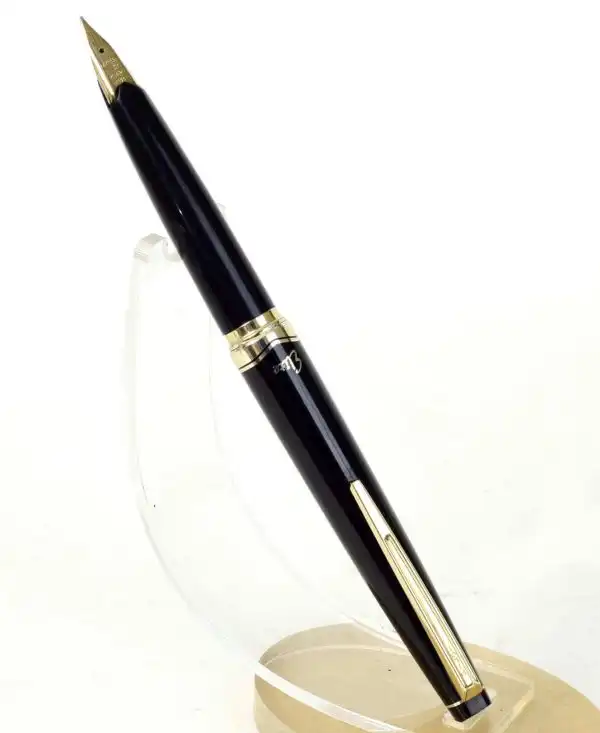 Vintage pilot Elite 95s  pocket fountain pen with 14K solid gold M nib - Image 2