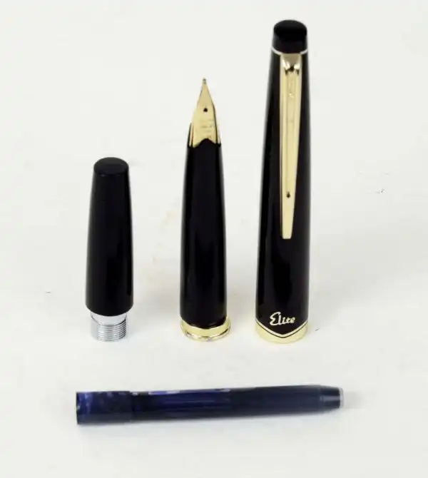 Vintage pilot Elite 95s  pocket fountain pen with 14K solid gold M nib - Image 4