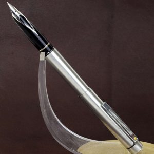 vintage-sheaffer-targa-1001-inlaid-steel-Fine-nib-USA