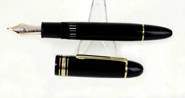 Montblanc Meisterstück 149 Piston Filler fountain pen 14K gold 585 M nib - used mint - Image 4